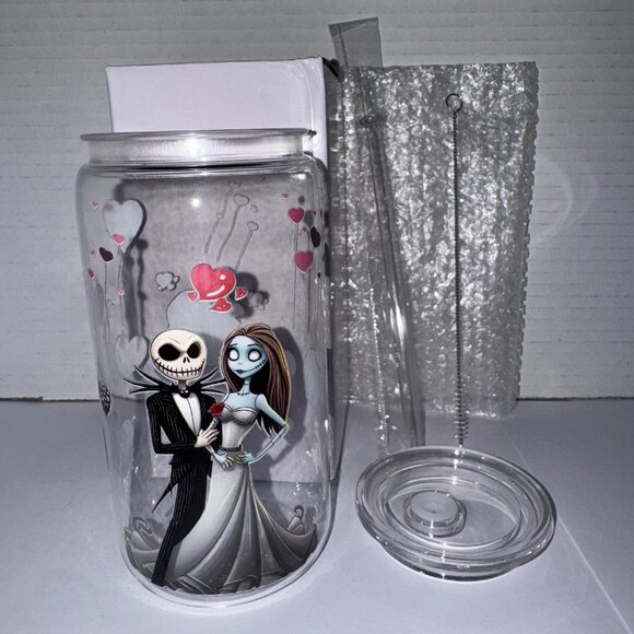 Halloween Wedding Themed 16 Oz Plastic Cup With Love Hearts - Picture 1 of 14